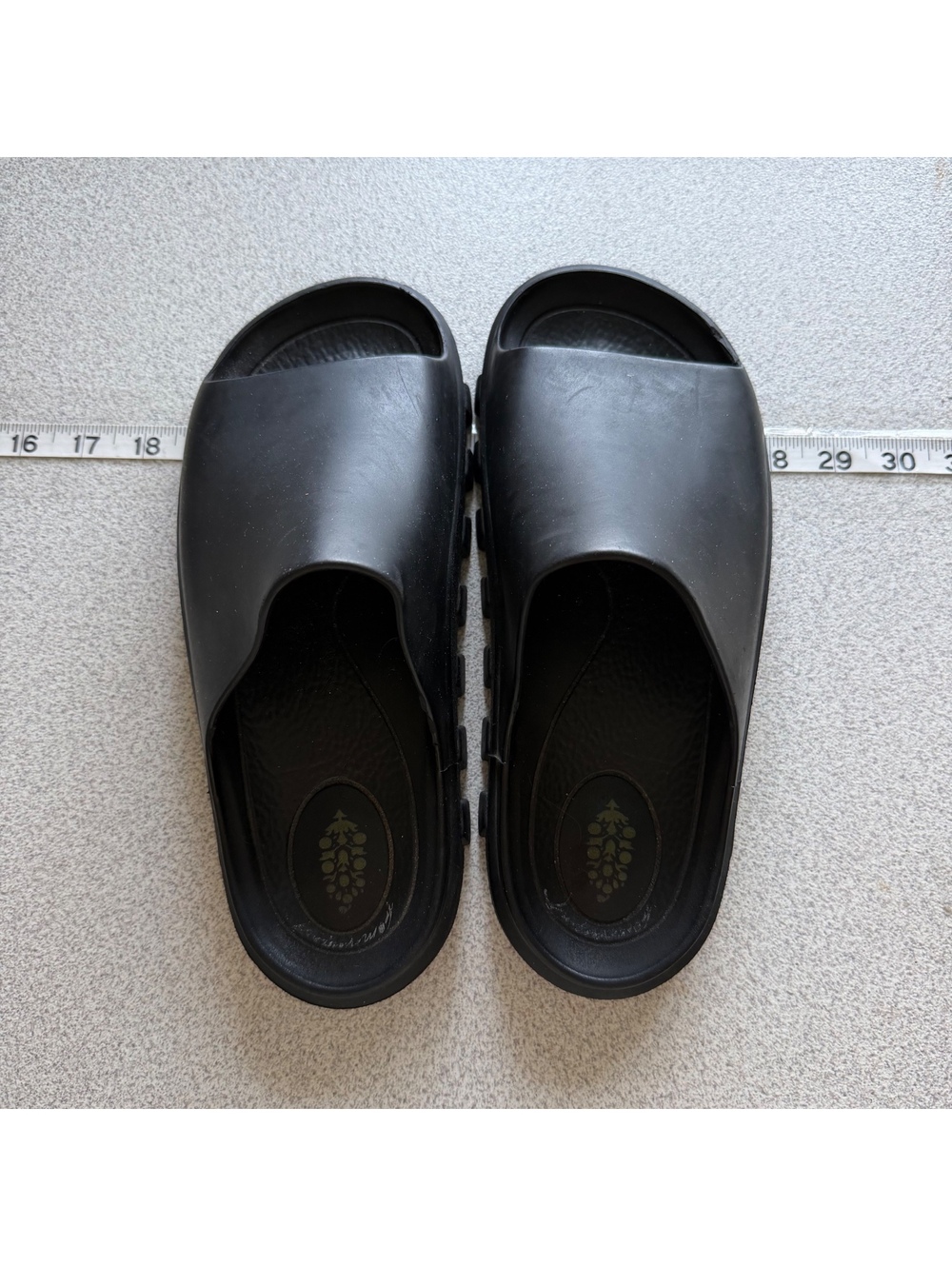 Free People Movement Black Slides size 39/40